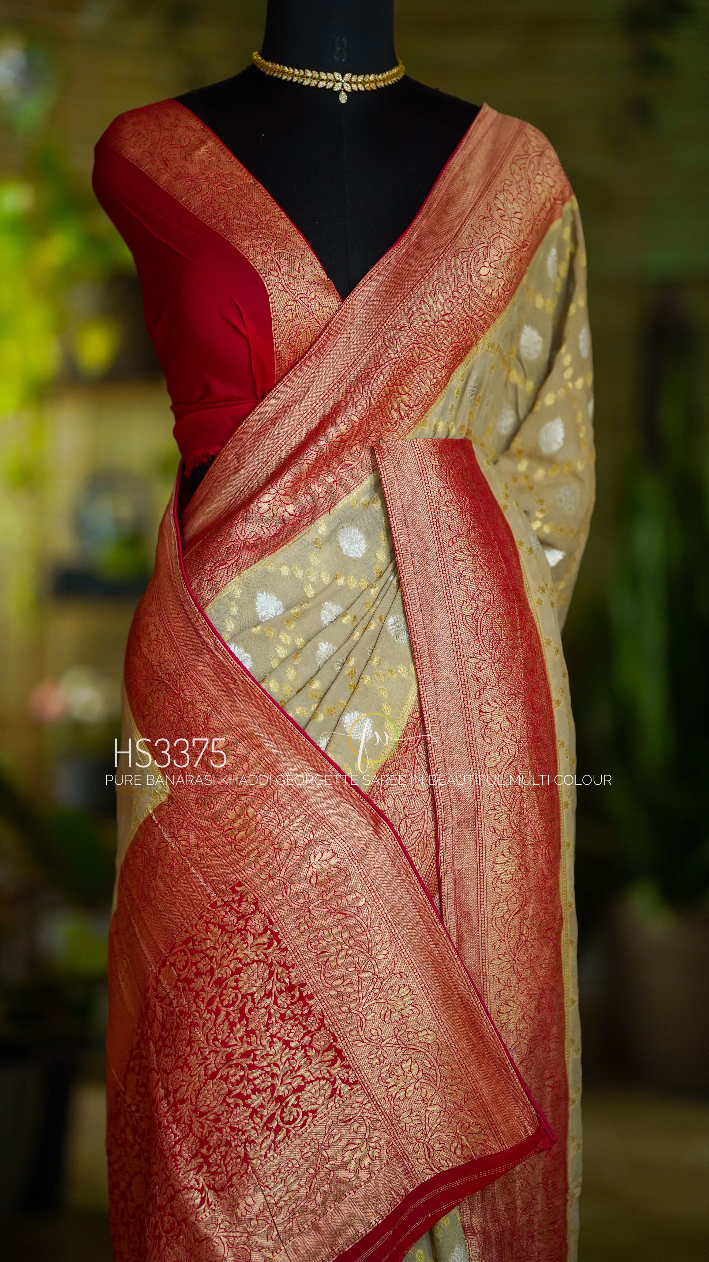 Exclusive Pure Banarasi Khaddi Georgette Saree With Beautigul Border